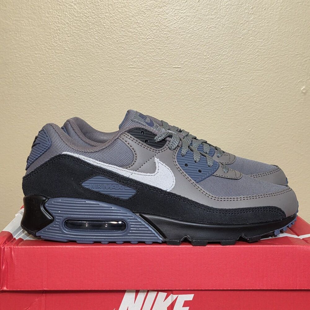 Nike Air Max 90 Smoke Grey Diffused Blue IB6392-001 Men's Size 9.5